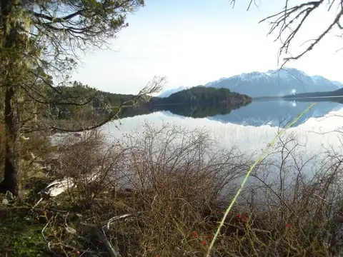 INMOBILIARIA COMODORO- Costa Lago Lezana-Permuto por Propiedad en Baires o Comodoro, y/o Financio