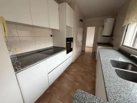 Departamento en Alquiler de 3 dormitorios