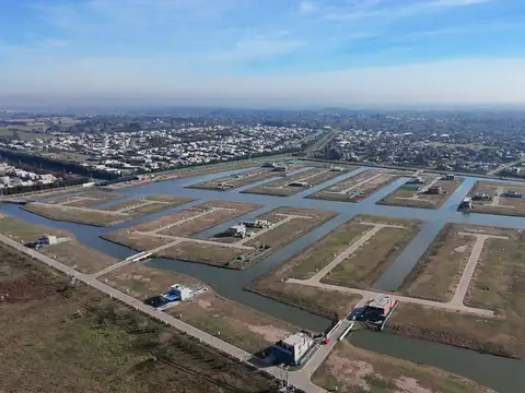 Terreno de 500 m2 en BARRIO PRIVADO Funes Lakes