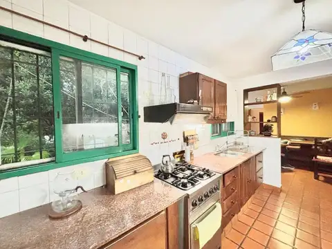 VTA CASA 4 AMB JARDIN MUÑIZ SAN MIGUEL APT CREDITO