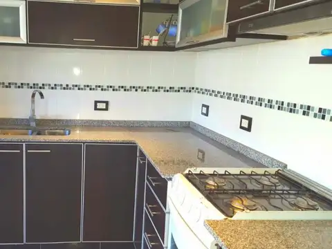 Depto Tipo Casa en Venta de 3 ambientes