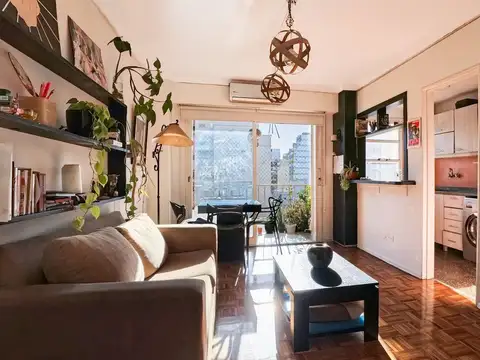 VENDE DEPTO 2 AMB CON BALCÓN AL FRENTE BELGRANO 