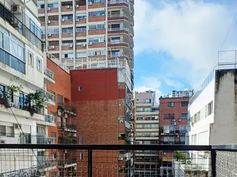 republica de la india 3000, Piso 6