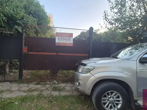 Casa con lote en venta