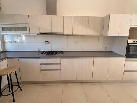 Santa Ana 3800