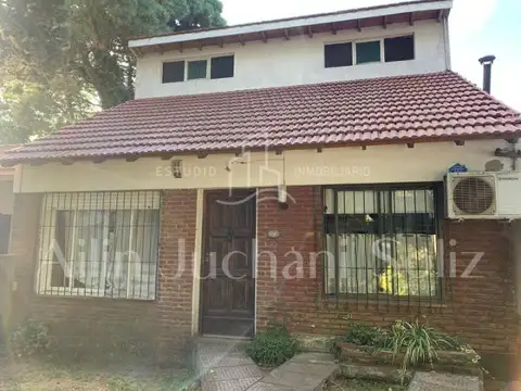 CASA TIPO CHALETS TRES AMBIENTES