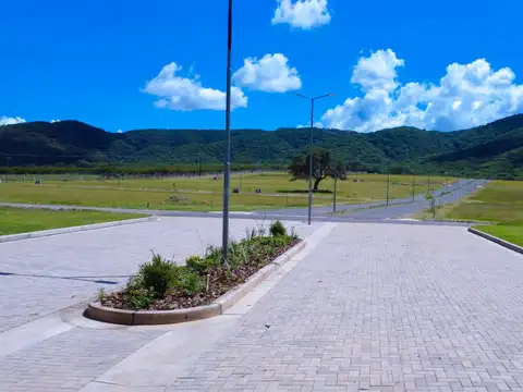 Terrenos en venta en La Finca Club de Campo, desde 1200m2