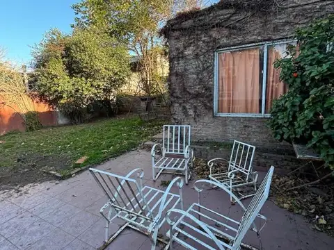 Casa 4 ambientes con 1 baño