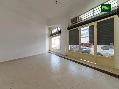 Local en Venta 50 años