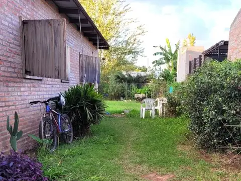 Casa 3 ambientes con 2 baños