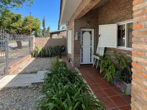 Casa en Venta en San Lorenzo, USD 180.000