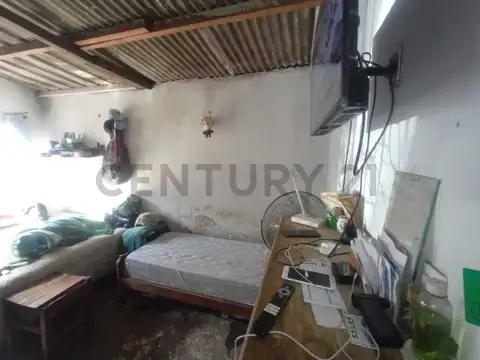 Casa 2 ambientes con 1 baño