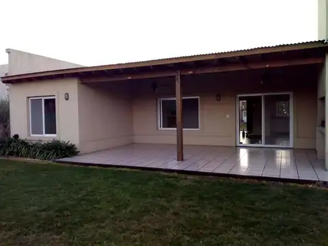 Casa en Venta en La Cuesta, USD 185.000