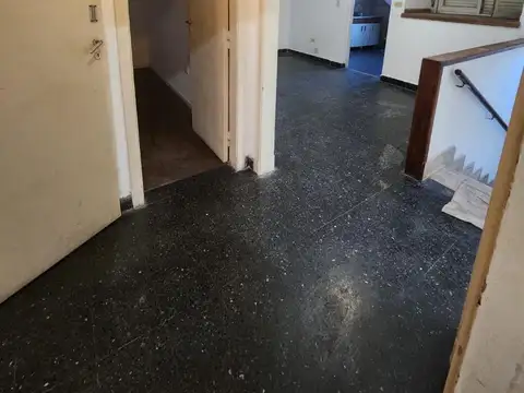 Depto Tipo Casa en Alquiler de 3 dormitorios