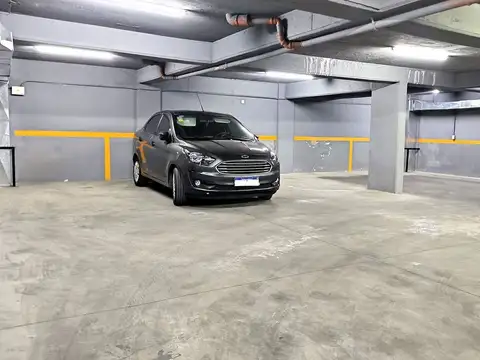 Cochera en Venta en Villa Urquiza, CABA