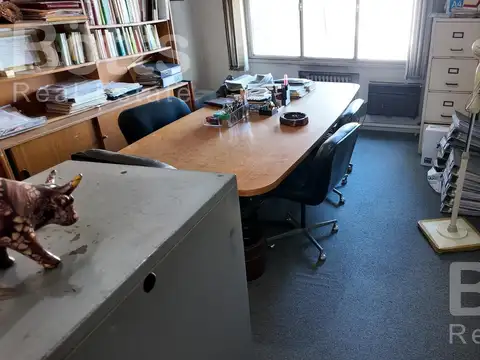Oficina en Alquiler 70 años