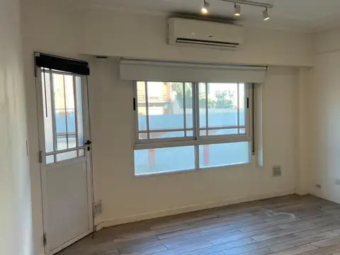 Departamento en Alquiler en Ramos Mejia Sur, $ 800.000