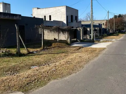 Terreno en Venta en Benavidez, USD 95.000