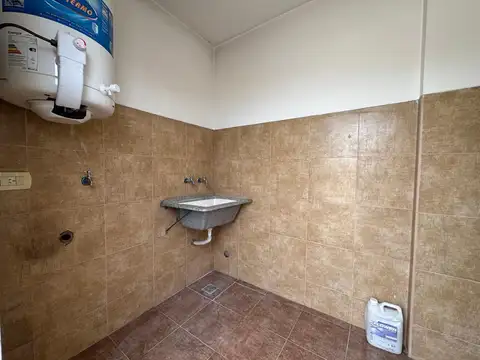 MALABIA 2100, Piso 1