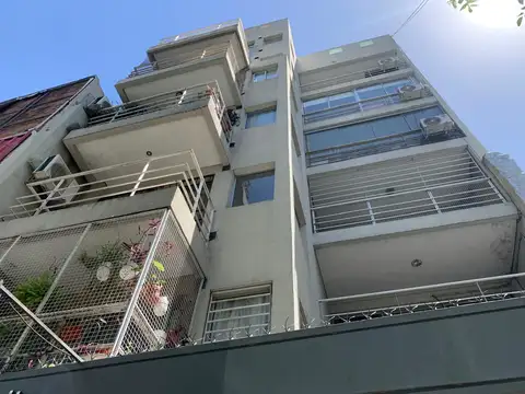 ALQUILER 2 AMBIENTES MODERNO AMOBLADO LUMINOSO