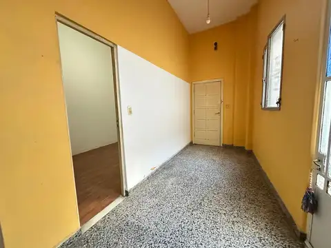 Depto Tipo Casa en Alquiler 55 años