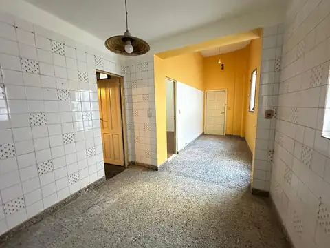 Depto Tipo Casa 2 ambientes con 1 baño