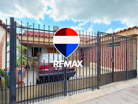 CASA 3 DORMITORIOS VENTA B° SANTA ANA 1 ZONA SUR