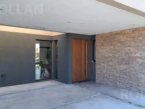 Casa en Alquiler de 4 dormitorios
