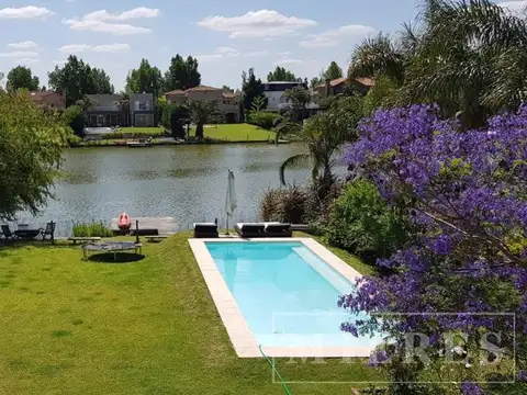 Alquiler de Verano a la Laguna en Santa Barbara, Bancalari.