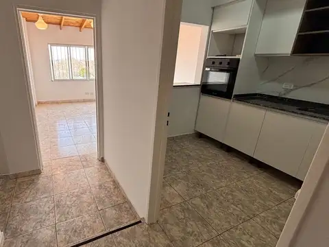 Departamento en Alquiler en Banfield, $ 950.000