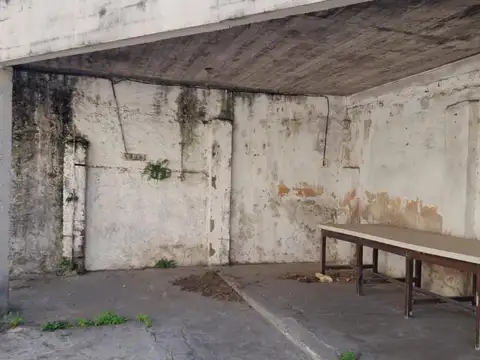 Casa 5 ambientes con 4 baños