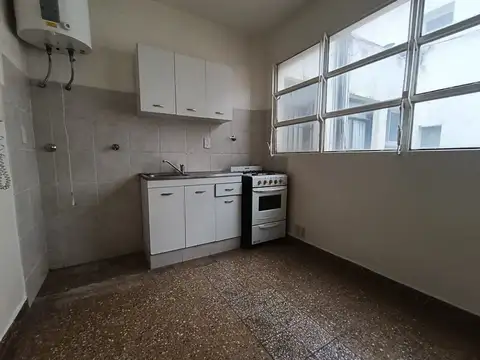 Departamento en Alquiler en Recoleta, $ 630.000