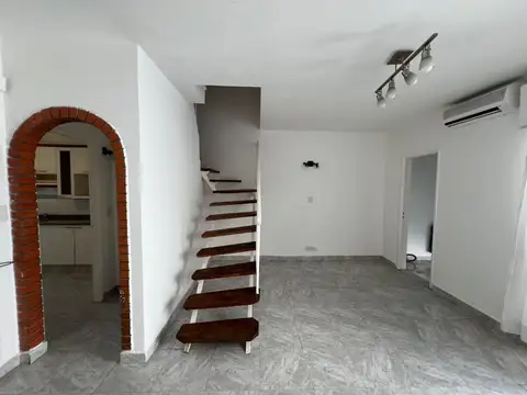 Casa en Alquiler en Olivos Maipu/Uzal, $ 1.500.000