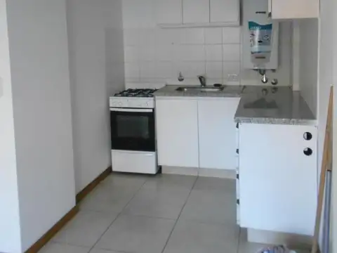 Departamento en Alquiler con 1 cocheras