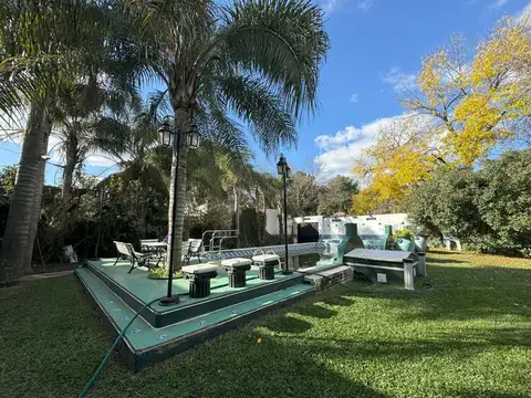 Casa 7 ambientes con 4 baños