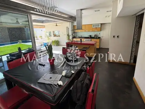 Casa 5 Ambientes en Ramos Mejia
