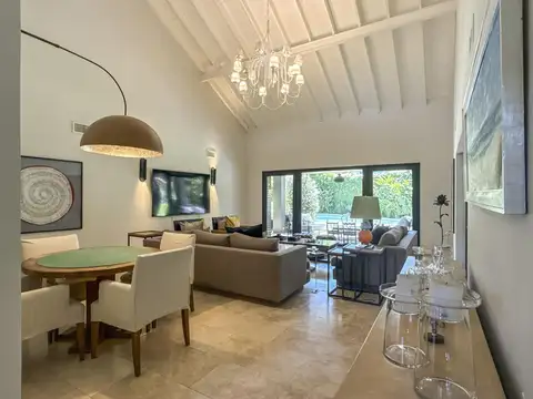 Casa en Venta de 5 dormitorios