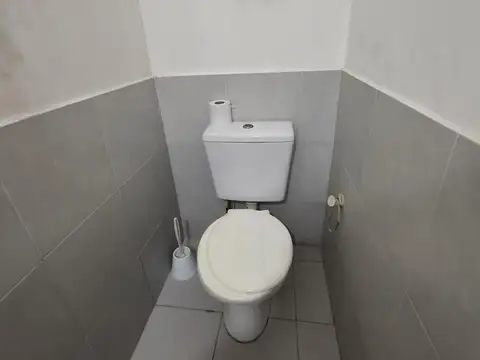 Depto Tipo Casa 2 ambientes con 2 baños