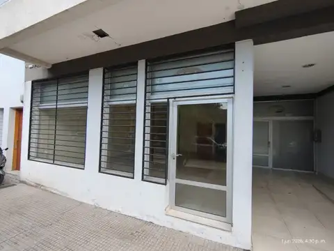 Local en Alquiler en Macrocentro, Resistencia