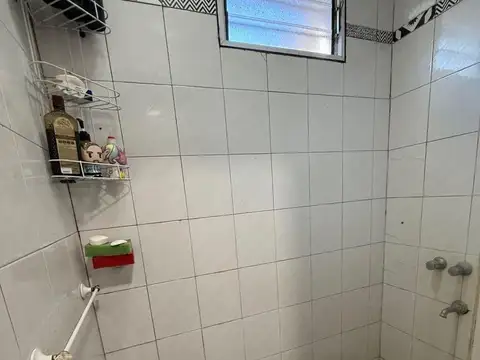 Casa en venta c/ cochera en Muñiz