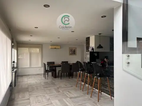 Casa en Venta en Campos De Alvarez, USD 330.000