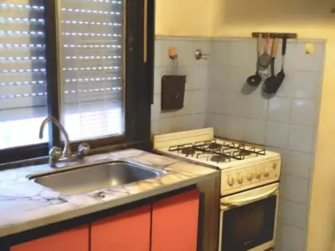 Depto Tipo Casa en Venta 52 años