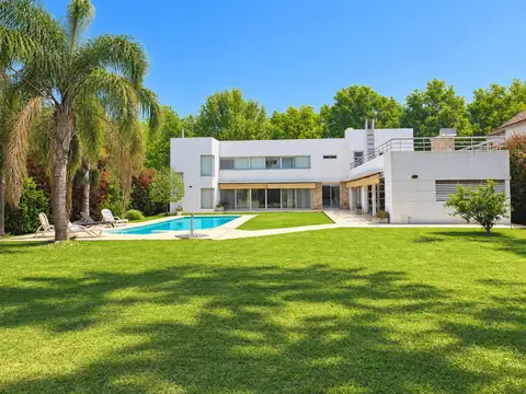 Casa en Venta de 5 dormitorios