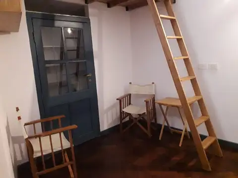 Depto Tipo Casa en Alquiler 45 años