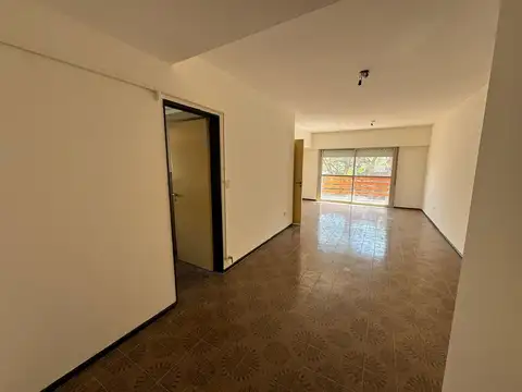 Ameghino 520 , Piso 1