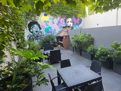 Charcas 4900 e/ Humboldt y Avenida Juan B. Justo