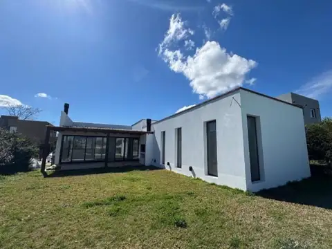 Casa en Venta al Oeste