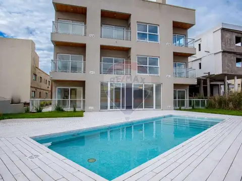 Departamento 3 ambientes con 2 baños