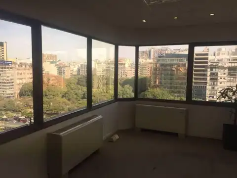 Oficina en Alquiler 37 años