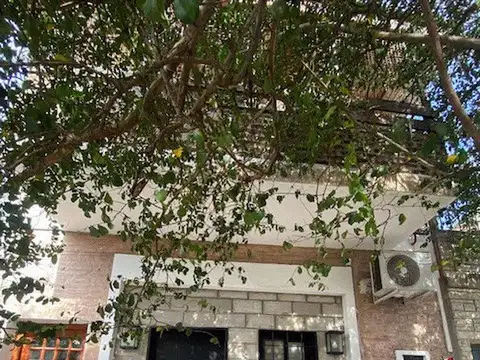 Alquiler de Oficina/ Deposito/Guarda cosas -Sin Expensas
